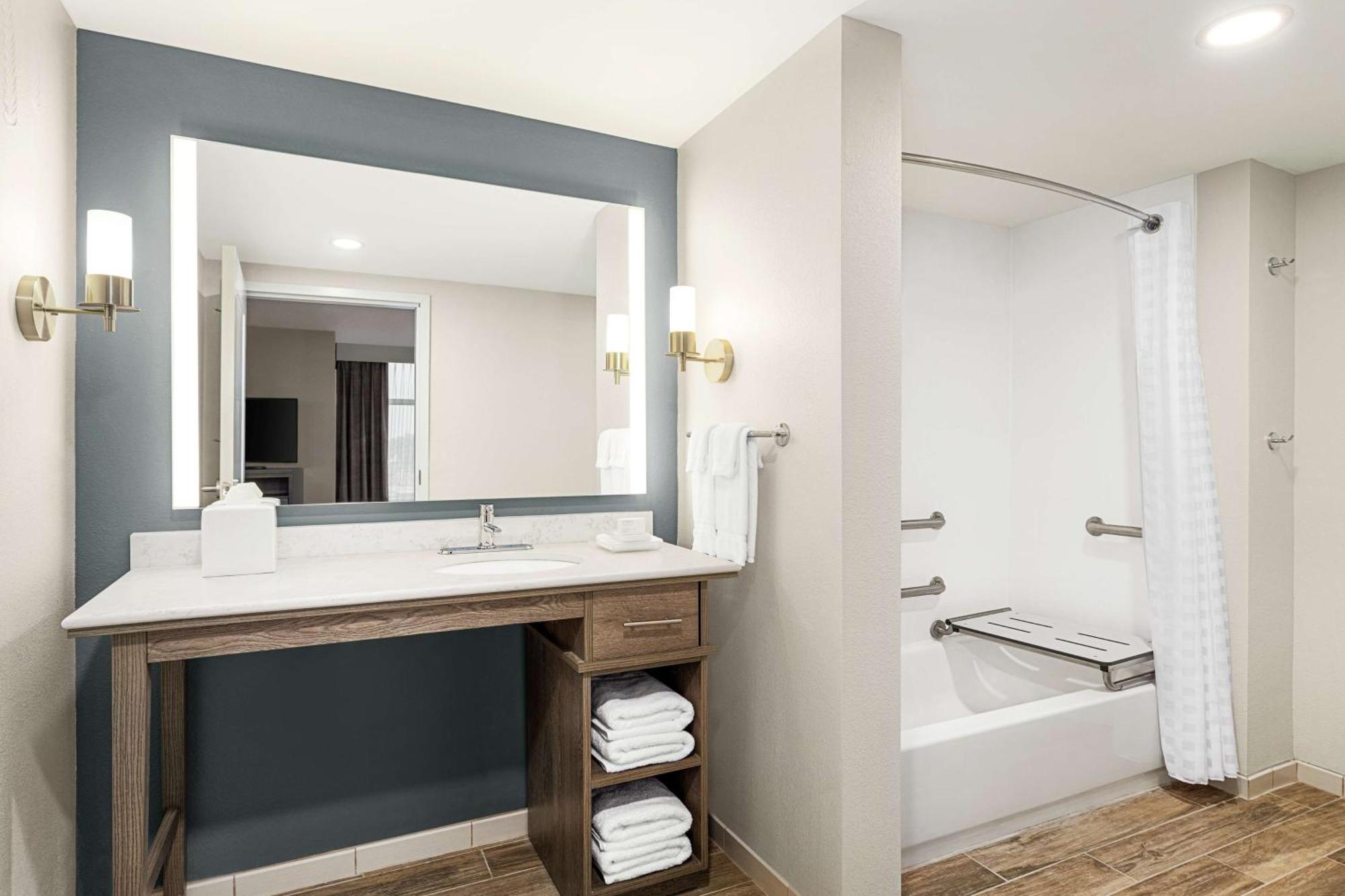 Homewood Suites By Hilton كارلايل المظهر الخارجي الصورة